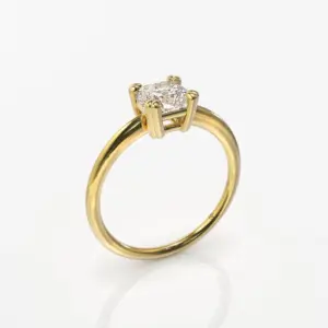 עומד צהוב סופי